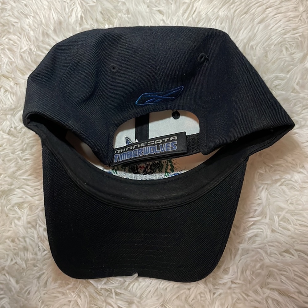 Black Cap - Picture 2 of 5